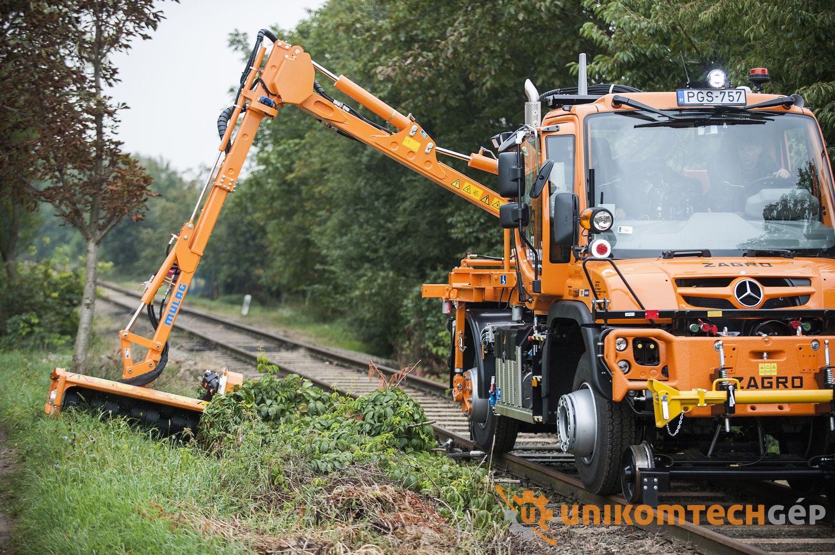 MAV_UNIMOG_6.jpg